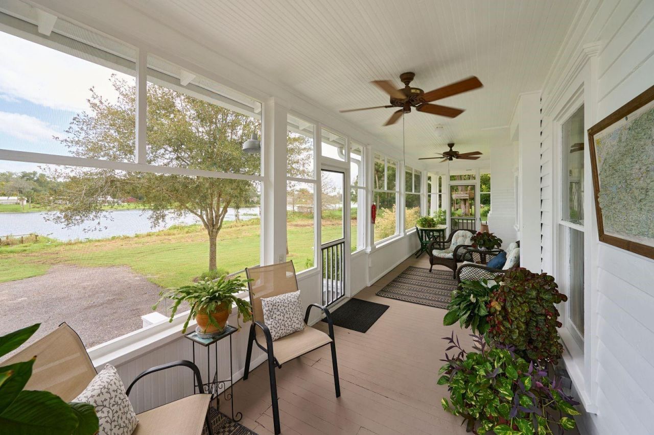 261 N Lakeview Drive, Lake Helen, FL 32744 Photo