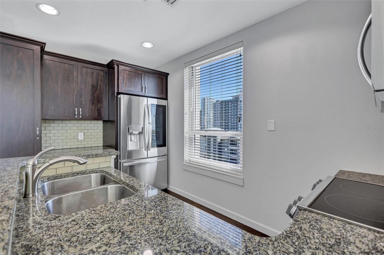 400 4th Avenue S, Unit 707, Saint Petersburg, FL 33701 Photo