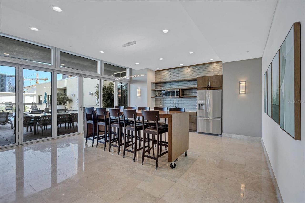 400 4th Avenue S, Unit 707, Saint Petersburg, FL 33701 Photo