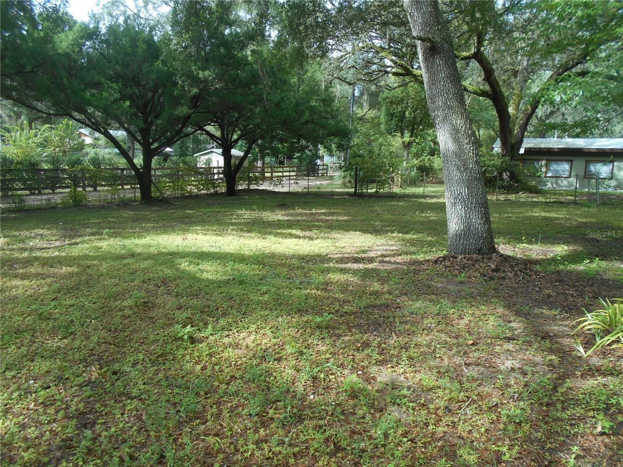 20425 NE 143rd Street, Salt Springs, FL 32134 Photo