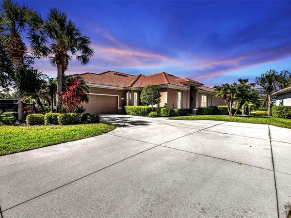 2676 WAX MYRTLE COURT, PORT CHARLOTTE, FL 33953
