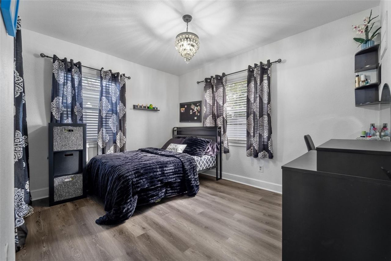 4220 19 Street N, Saint Petersburg, FL 33714 Photo