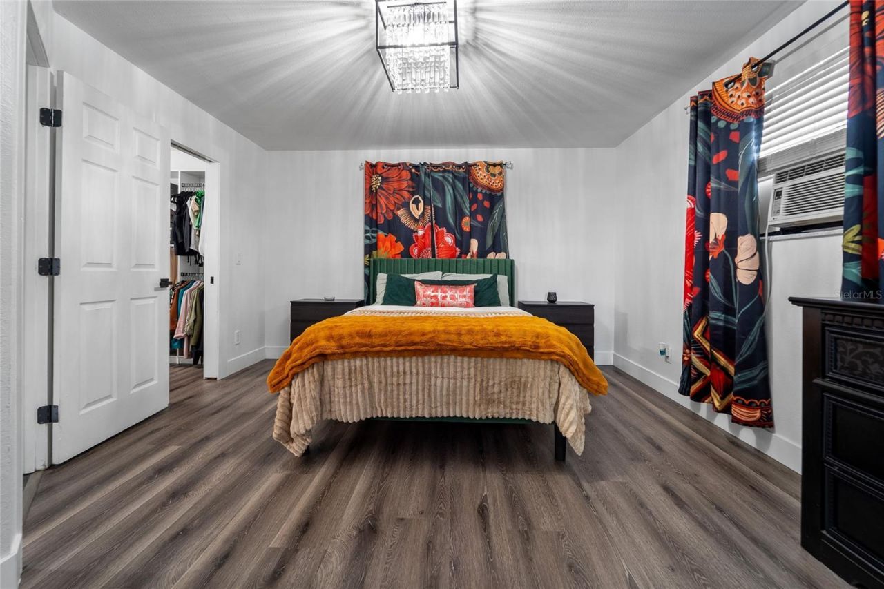 4220 19 Street N, Saint Petersburg, FL 33714 Photo