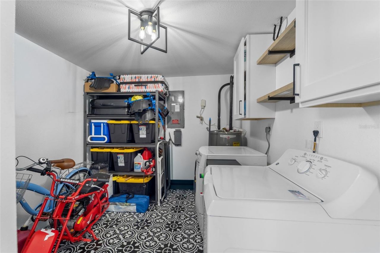 4220 19 Street N, Saint Petersburg, FL 33714 Photo