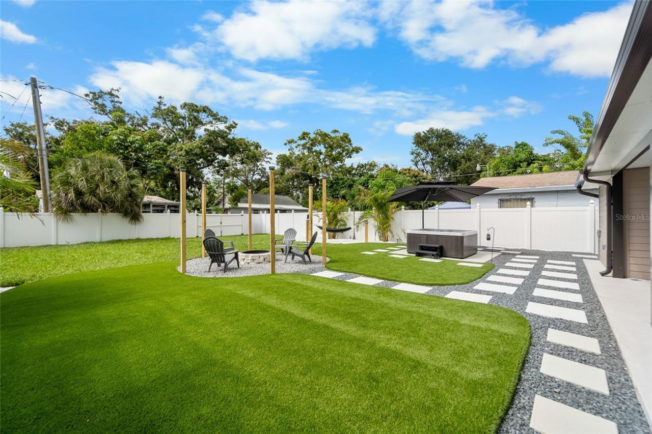 4220 19 Street N, Saint Petersburg, FL 33714 Photo