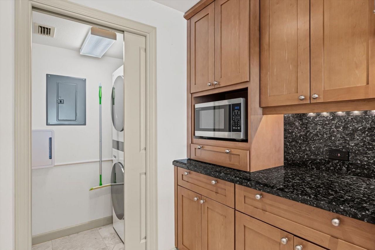 24 Tidy Island Boulevard, Bradenton, FL 34210 Photo