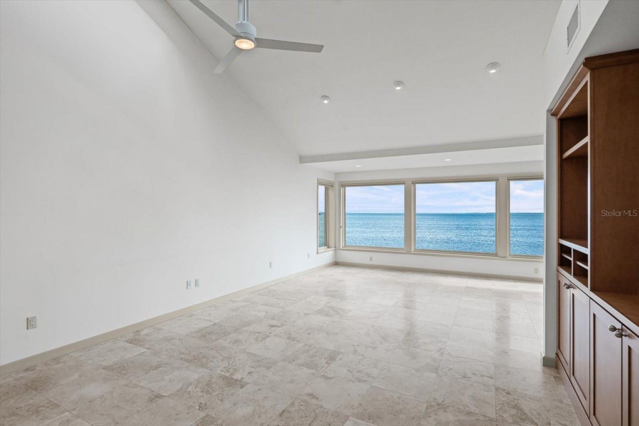 24 Tidy Island Boulevard, Bradenton, FL 34210 Photo