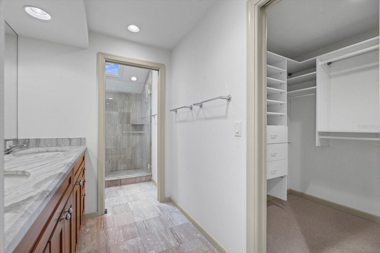 24 Tidy Island Boulevard, Bradenton, FL 34210 Photo