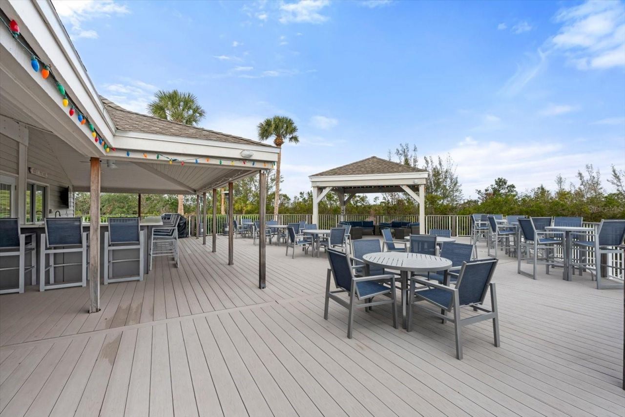 24 Tidy Island Boulevard, Bradenton, FL 34210 Photo