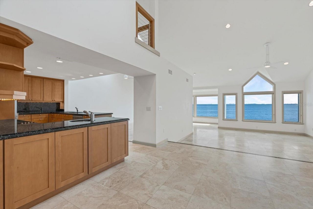 24 Tidy Island Boulevard, Bradenton, FL 34210 Photo
