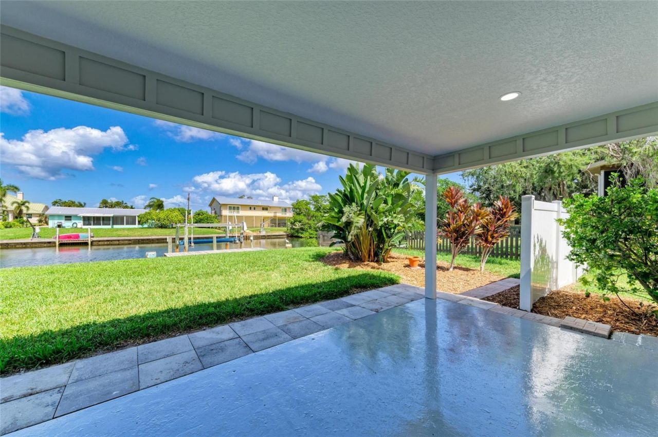 4412 Dolphin Lane, Palmetto, FL 34221 Photo