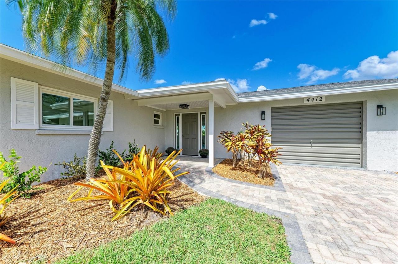 4412 Dolphin Lane, Palmetto, FL 34221 Photo