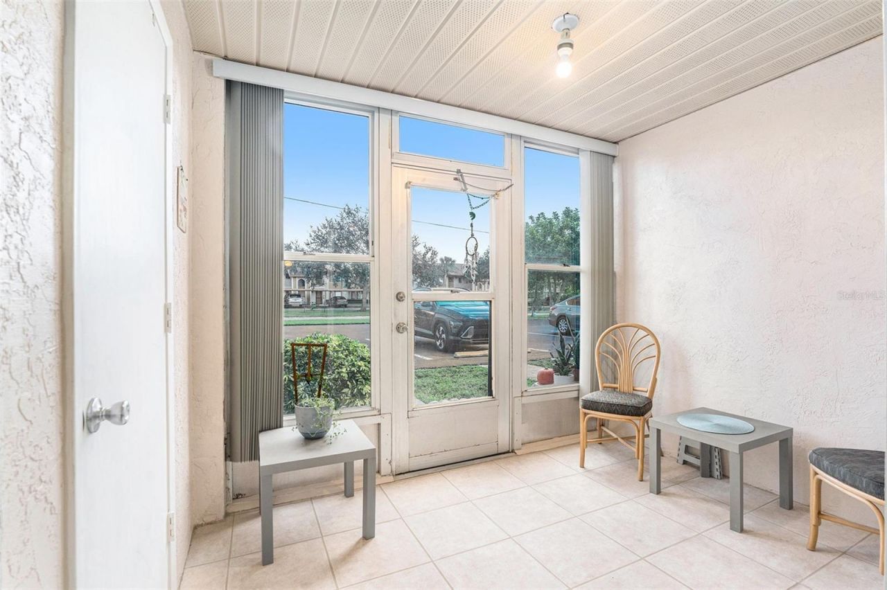 801 83rd Avenue N, Unit 127, Saint Petersburg, FL 33702 Photo