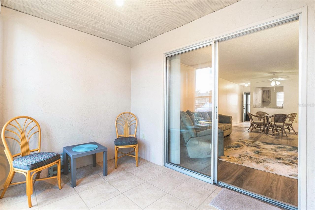 801 83rd Avenue N, Unit 127, Saint Petersburg, FL 33702 Photo