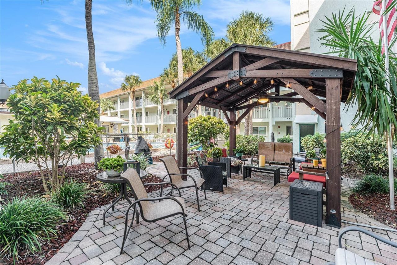 801 83rd Avenue N, Unit 127, Saint Petersburg, FL 33702 Photo