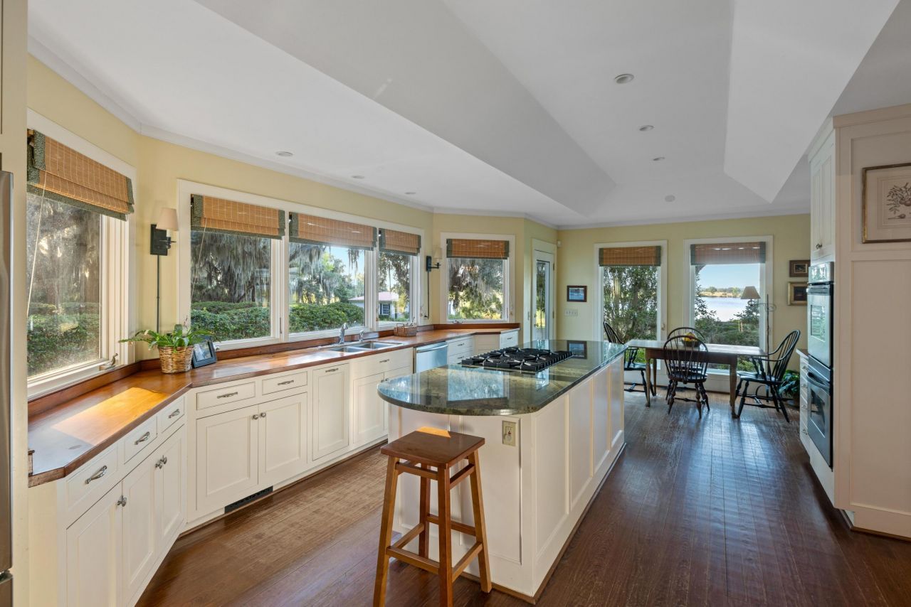 1451 River Road Photo 48