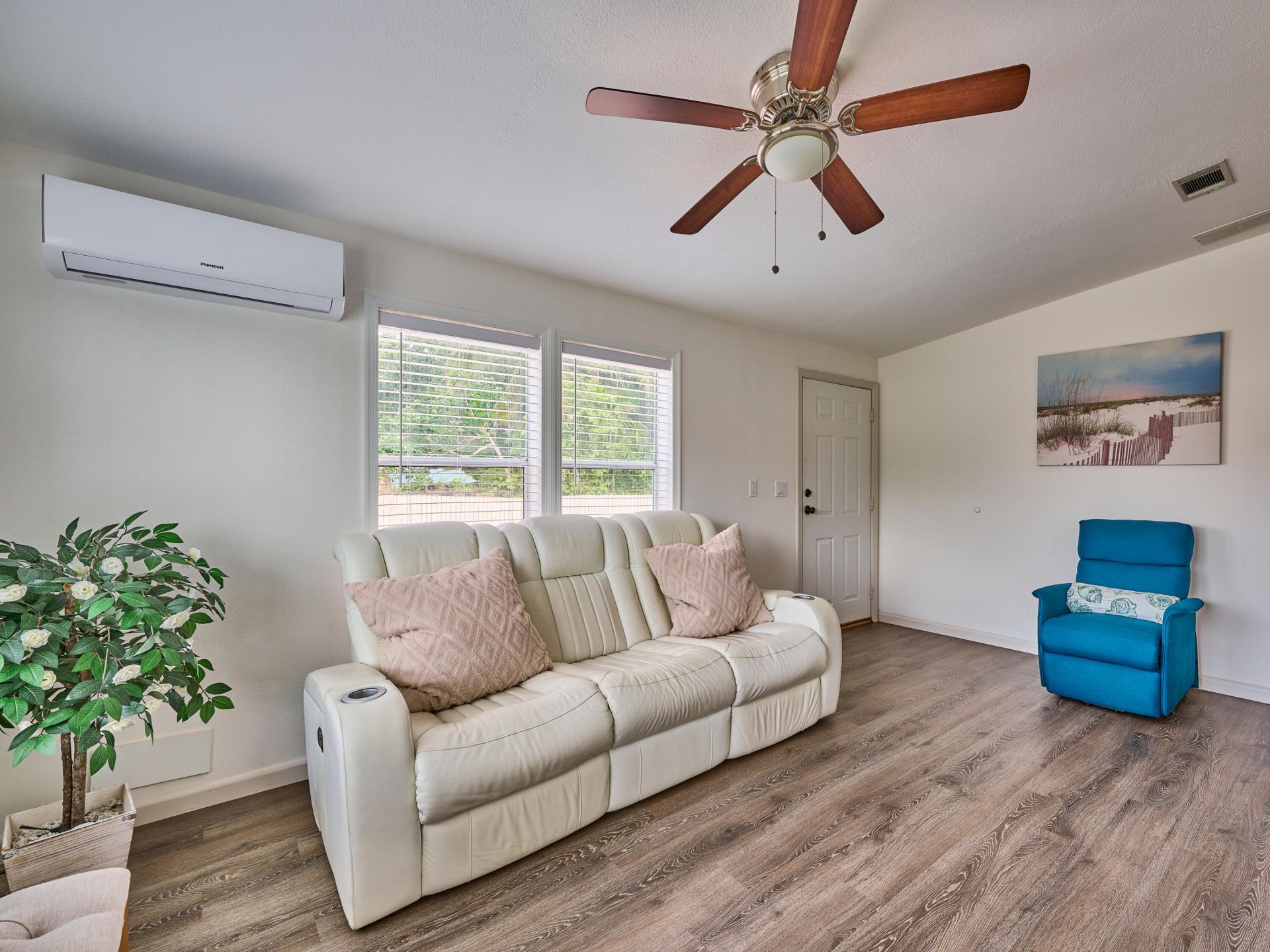 7359 SE Eagle Avenue, Hobe Sound, FL 33455 Photo