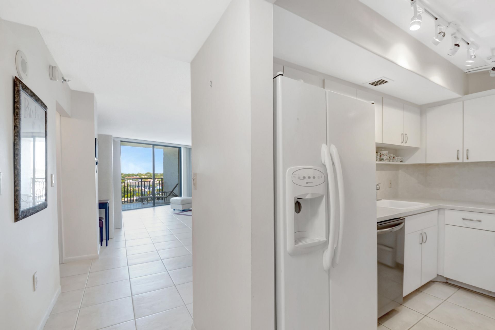 3912 S Ocean Boulevard, Unit 607, Highland Beach, FL 33487 Photo