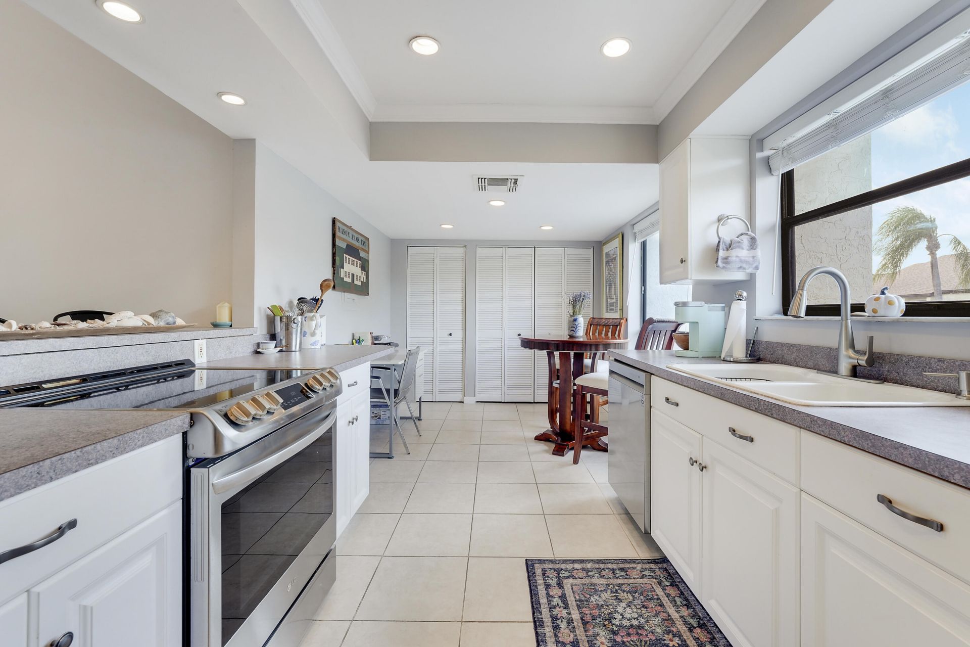 402 Wingfoot Drive, Unit B, Jupiter, FL 33458 Photo