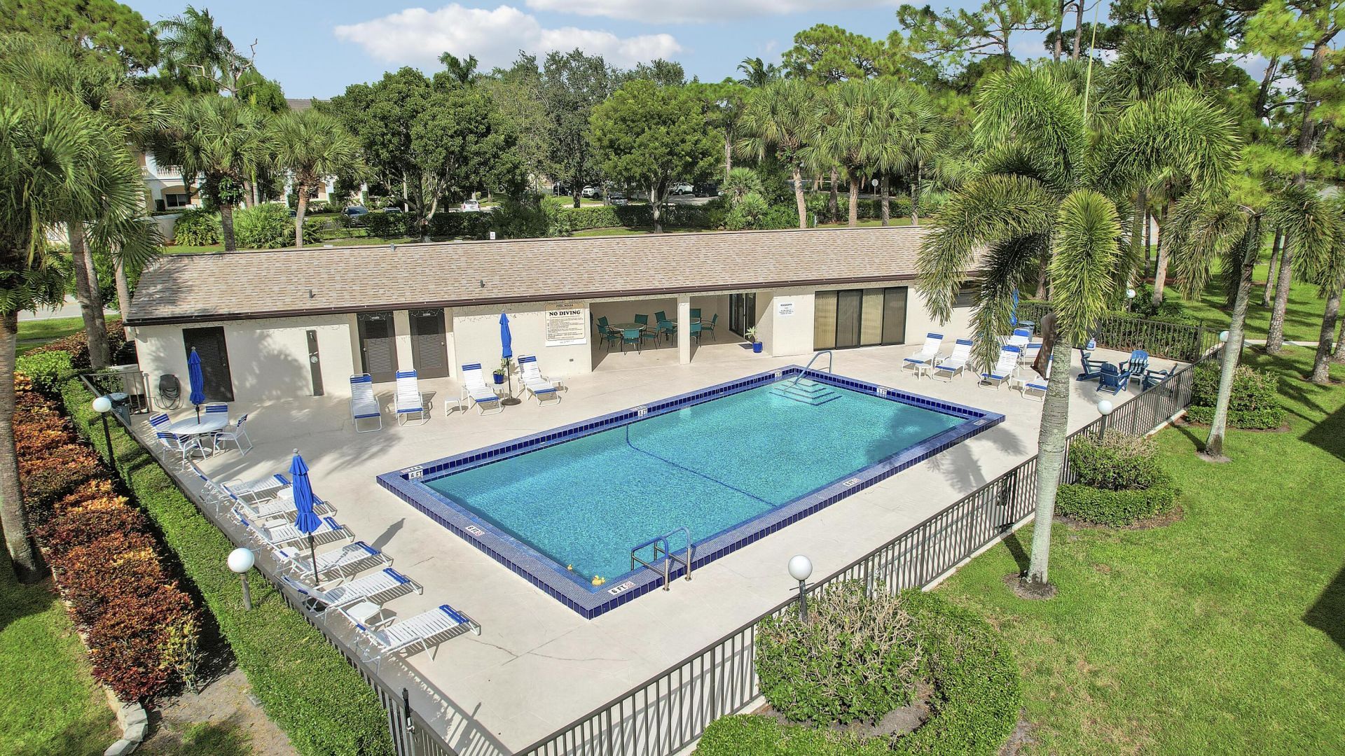 402 Wingfoot Drive, Unit B, Jupiter, FL 33458 Photo