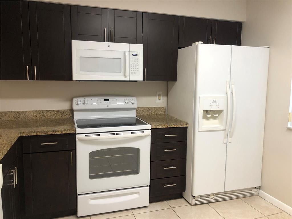 729 NW 92nd Avenue, Plantation, FL 33324 Photo