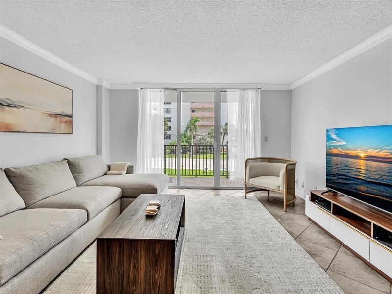 1150 Hillsboro Mile, Unit 204, Hillsboro Beach, FL 33062 Photo