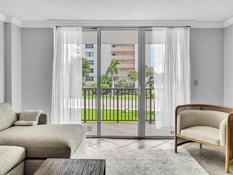 1150 Hillsboro Mile, Unit 204, Hillsboro Beach, FL 33062 Photo