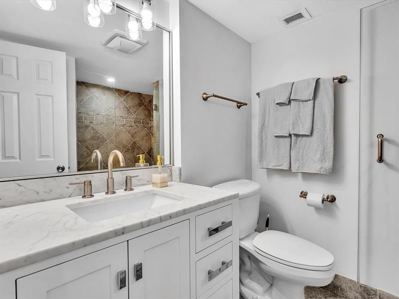 1150 Hillsboro Mile, Unit 204, Hillsboro Beach, FL 33062 Photo