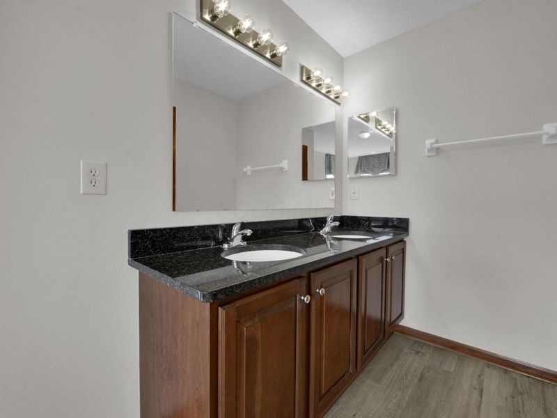 6110 Parkmeadow Lane, Hilliard, OH 43026 Photo 30