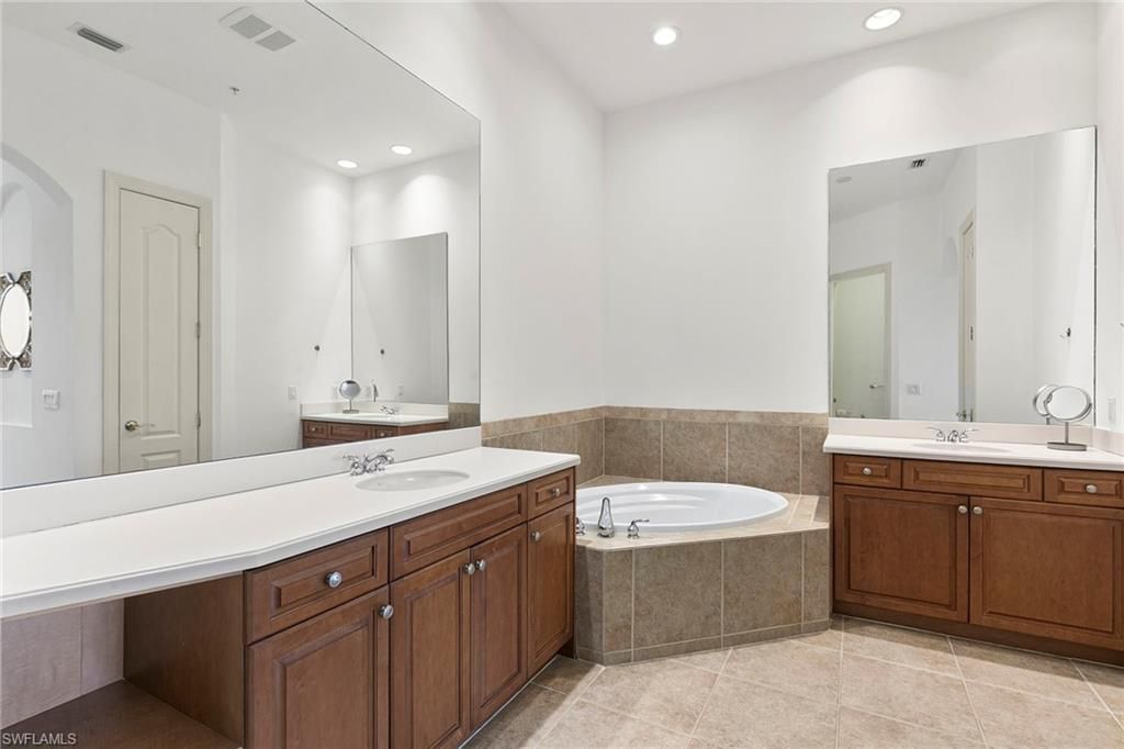 17005 Porta Vecchio Way, Unit 102, Naples, FL 34110 Photo