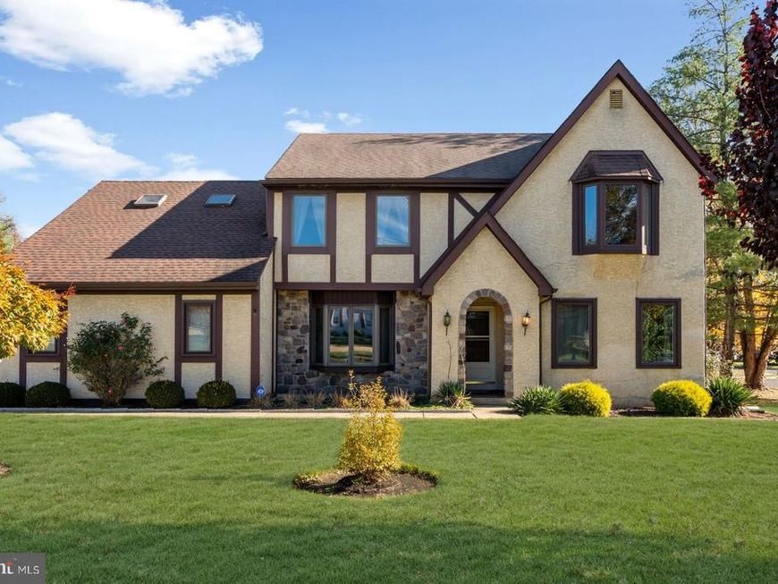 2015 Butternut Drive, Huntingdon Valley, PA 19006 Main Photo