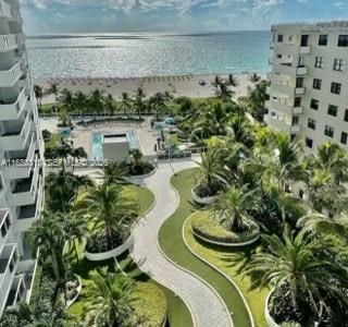 100 Lincoln Rd, Unit 323, Miami Beach, FL 33139 Photo