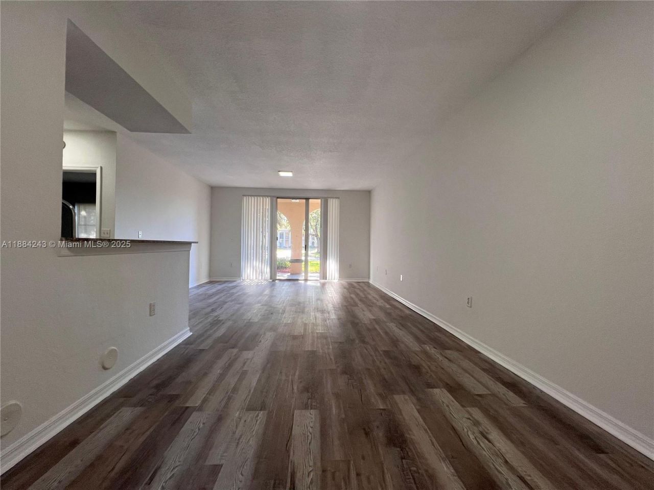 2400 Centergate Dr, Unit 102, Miramar, FL 33025 Photo