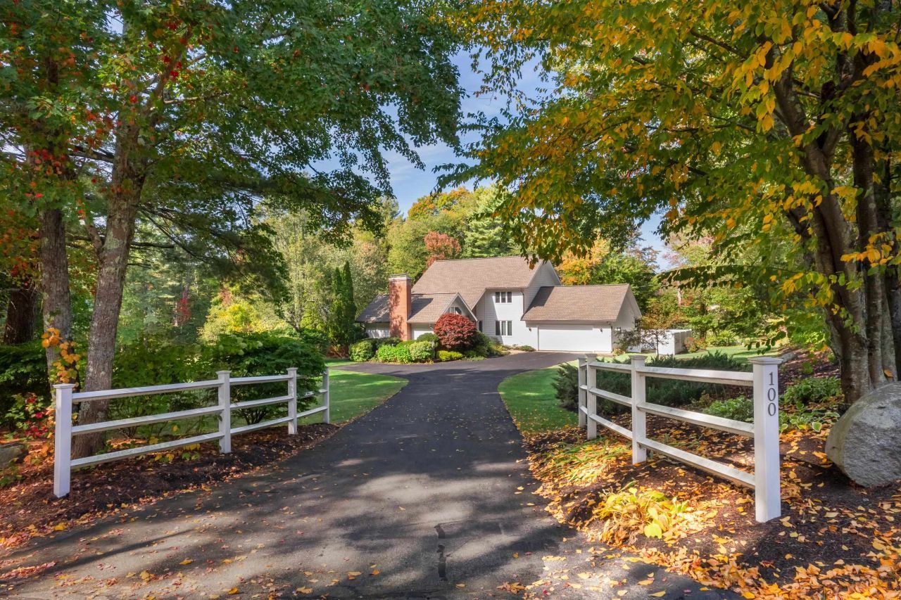 100 Drinkwater Road, Hampton Falls, NH 03844 Main Photo