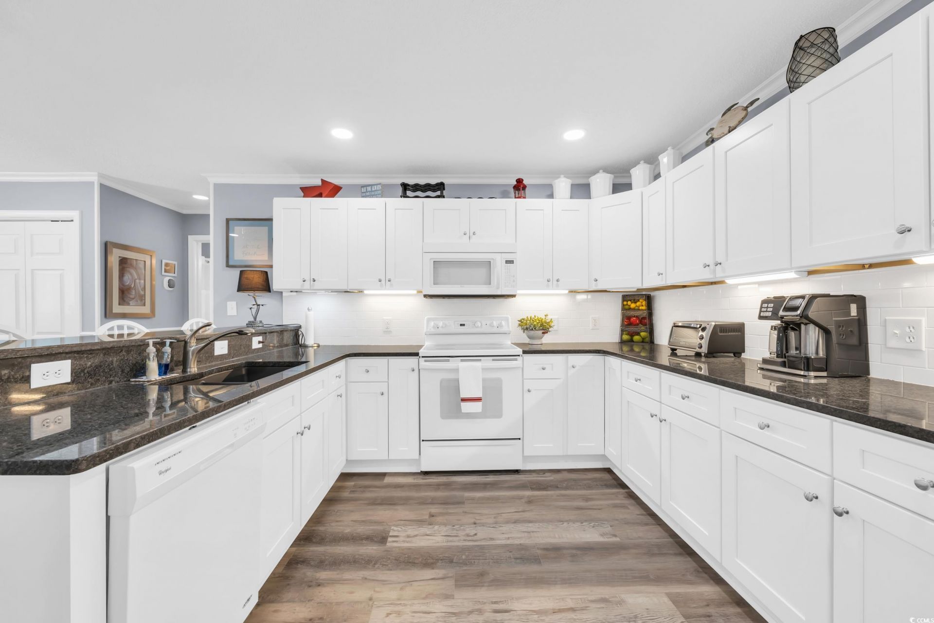 2406 S Ocean Blvd. Photo 8