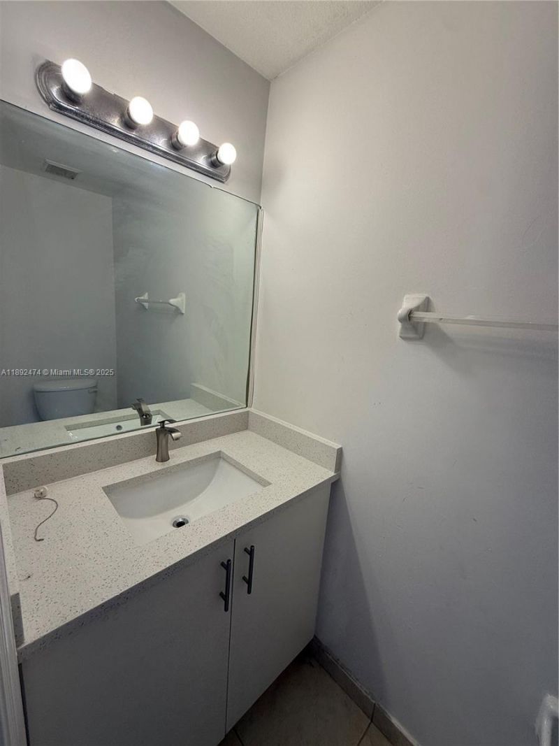 1512 SE 31st Ct, Unit 1512, Homestead, FL 33035 Photo