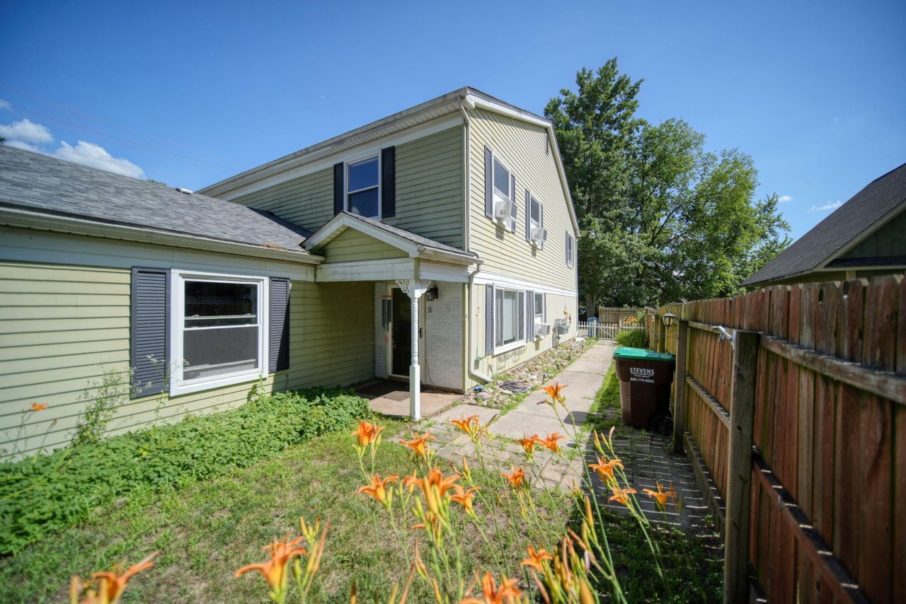 317 Clark Street, Clinton, MI 49236 Main Photo