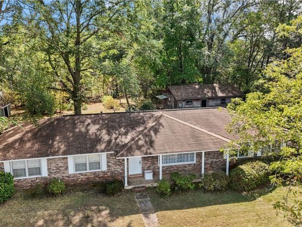 907 51st Street E, Tuscaloosa, AL 35405