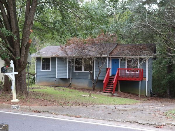 8579 Glenwoods Drive, Riverdale, GA 30274