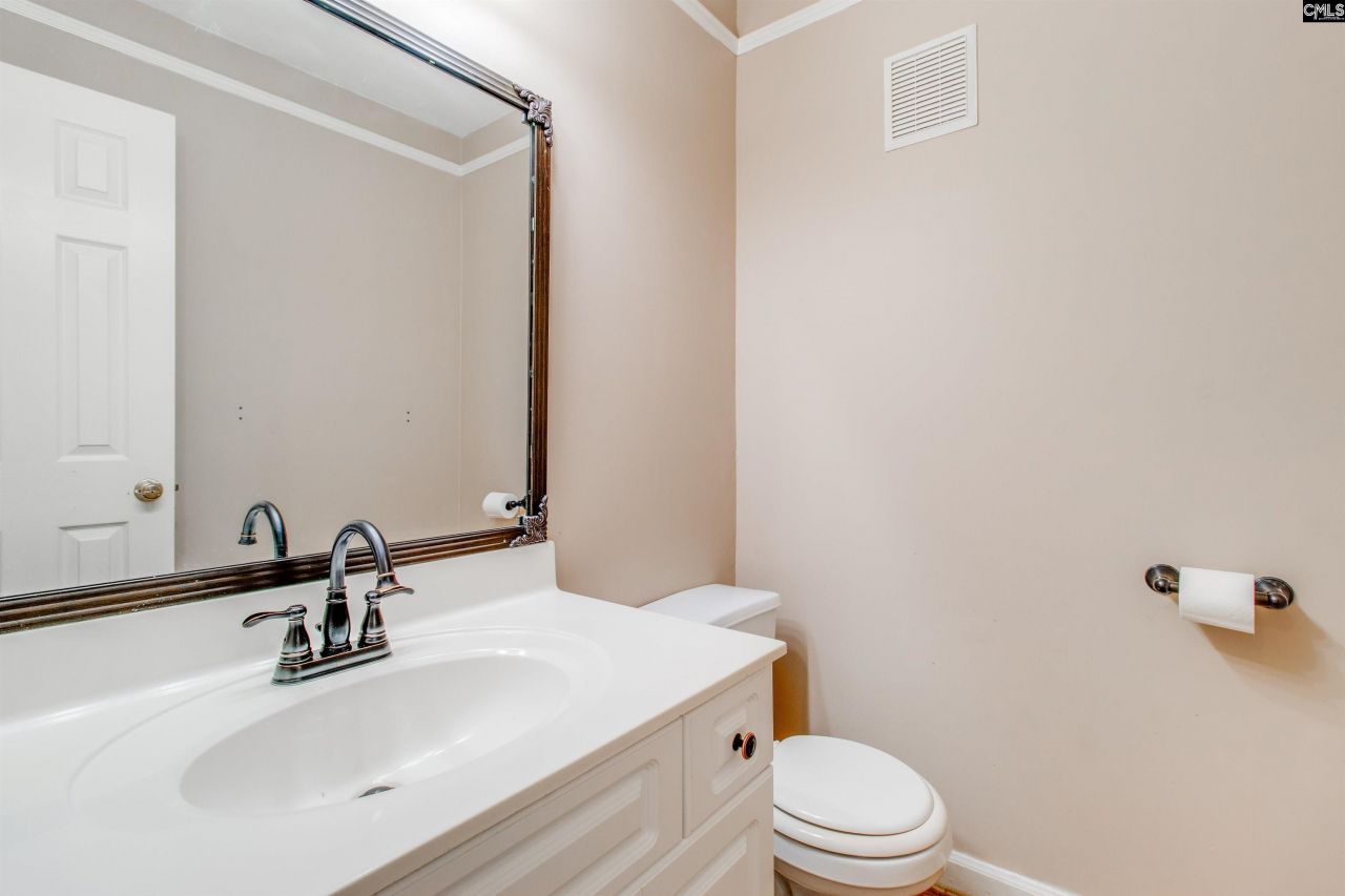 104 Steeple Drive Photo 22