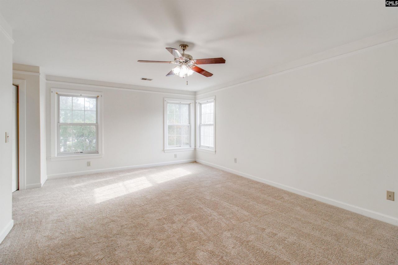 104 Steeple Drive Photo 23