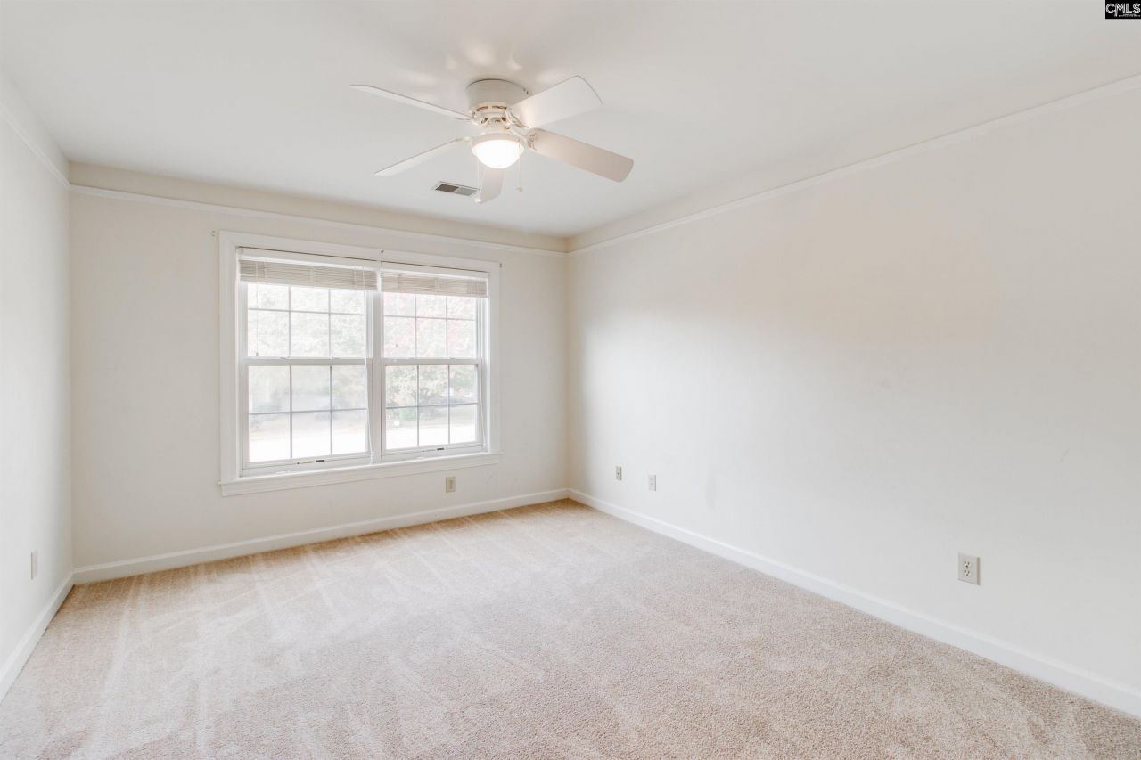 104 Steeple Drive Photo 31