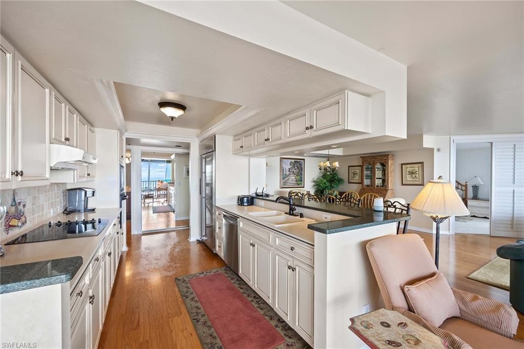 5550 Heron Point Dr, Unit 1201, Naples, FL 34108 Photo