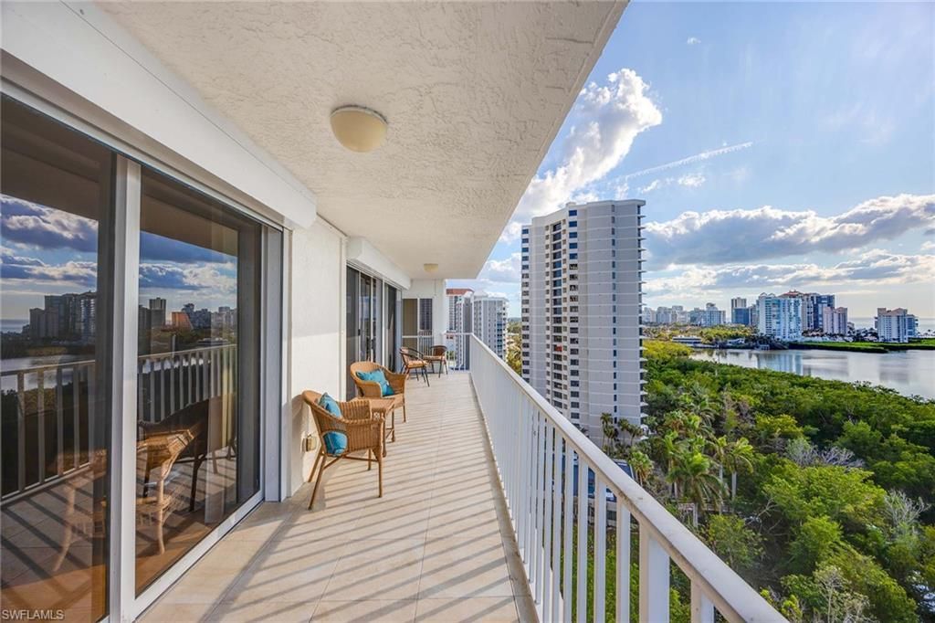 5550 Heron Point Dr, Unit 1201, Naples, FL 34108 Photo