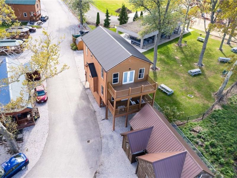 5919 Lake Road W, Ashtabula, OH 44004 Photo 1