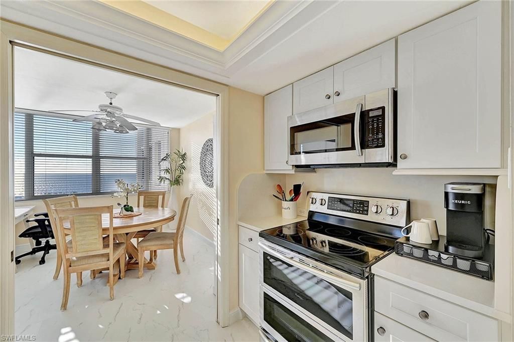 5550 Heron Point Dr, Unit 1802, Naples, FL 34108 Photo