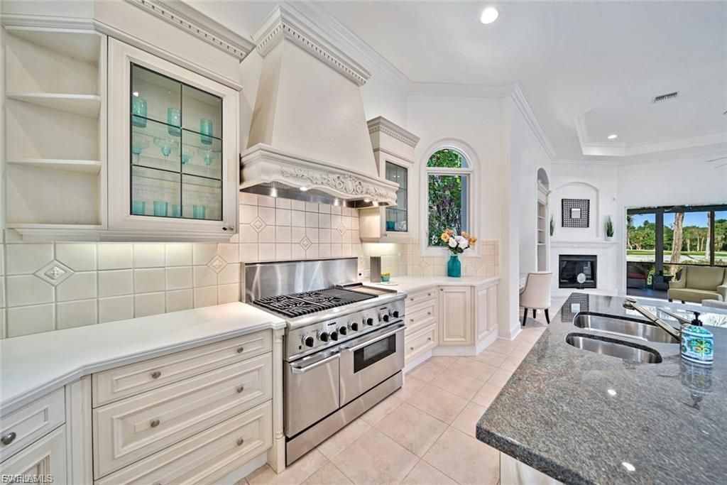 2402 Wulfert Rd, Sanibel, FL 33957 Photo