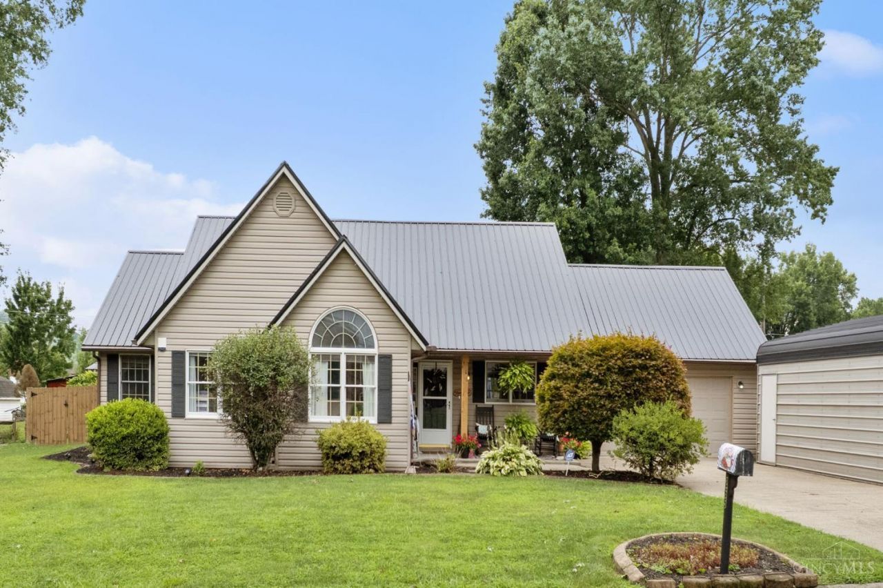 265 Barbour Drive, Aberdeen, OH 45101 Main Photo