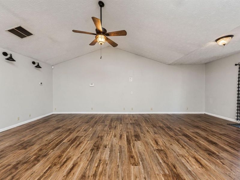 265 Barbour Drive, Aberdeen, OH 45101 Photo 11