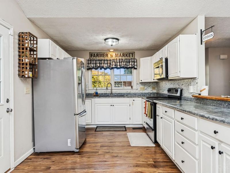 265 Barbour Drive, Aberdeen, OH 45101 Photo 17